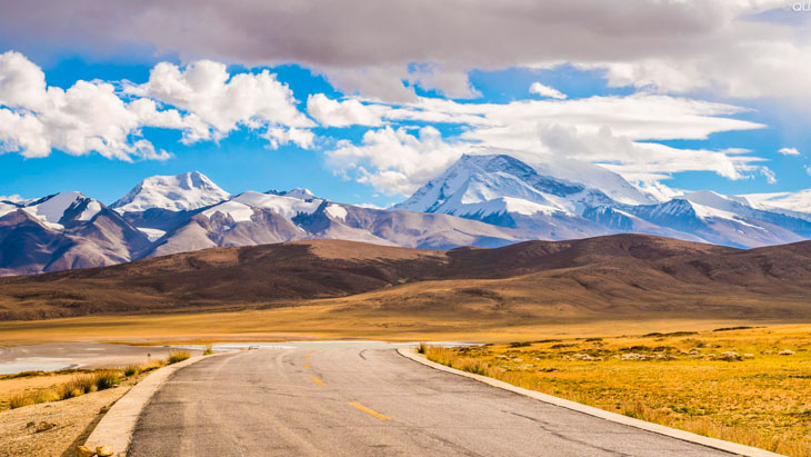 Highway to Tibet