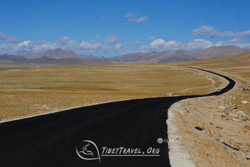 highway from Lhasa to Ngari