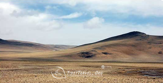 desert in Tibet