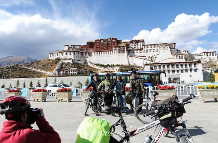 cycling tour in lhasa