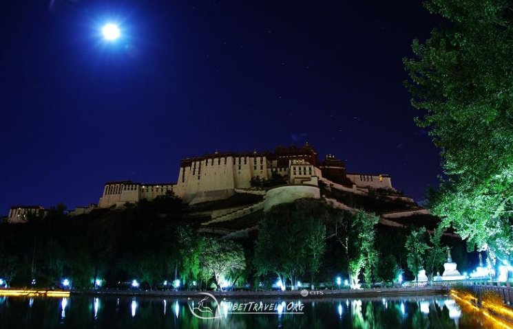 lhasa moon night
