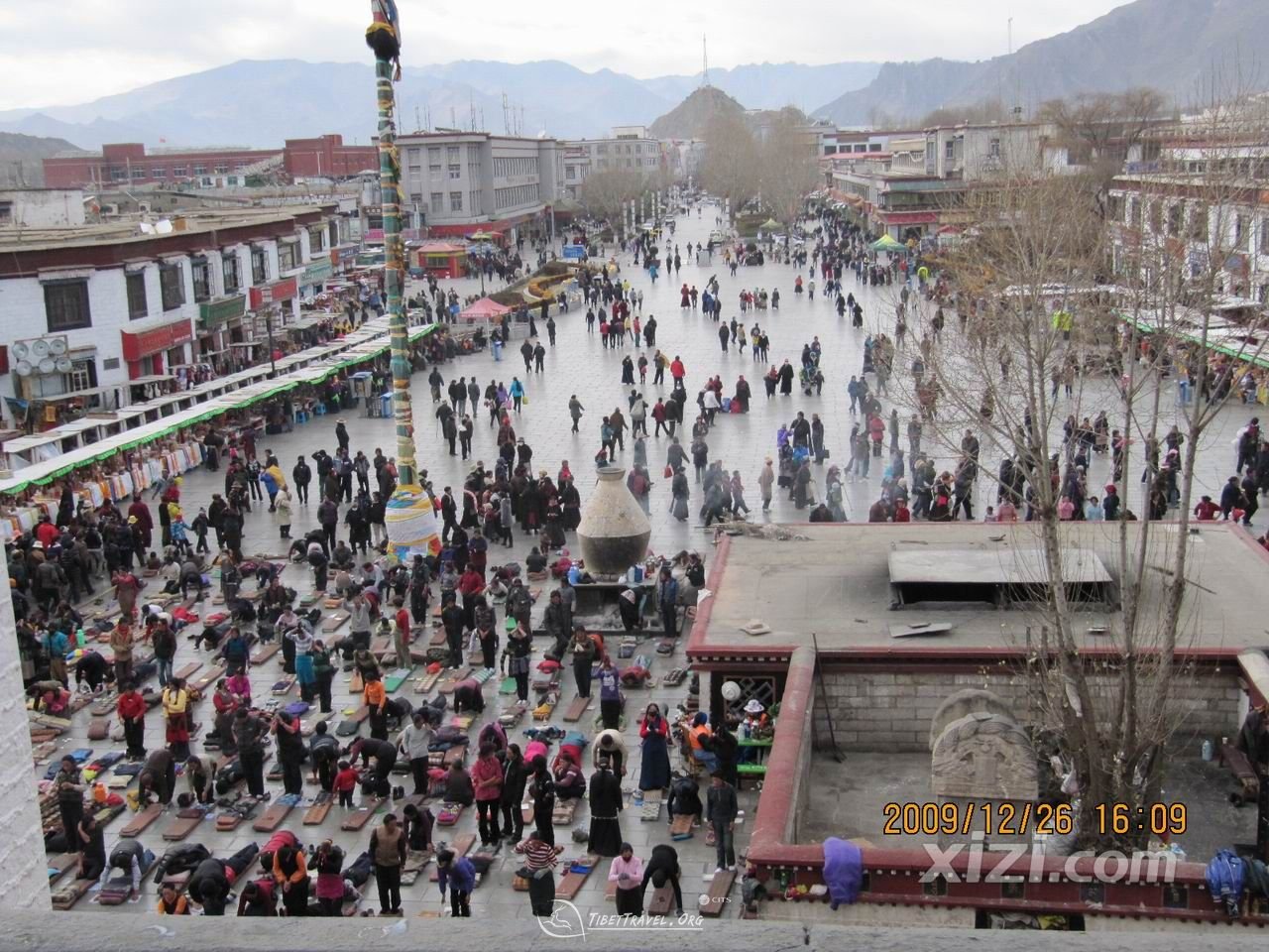 Lhasa sees thousands of pilgrims in winter