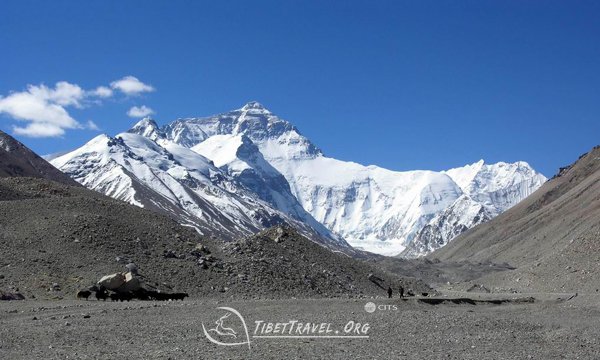 Everest-tour-in-may