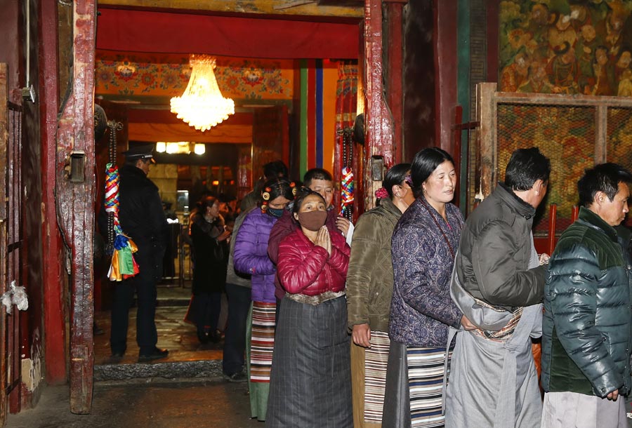 New Year eve praying at the Jokhang Temple.