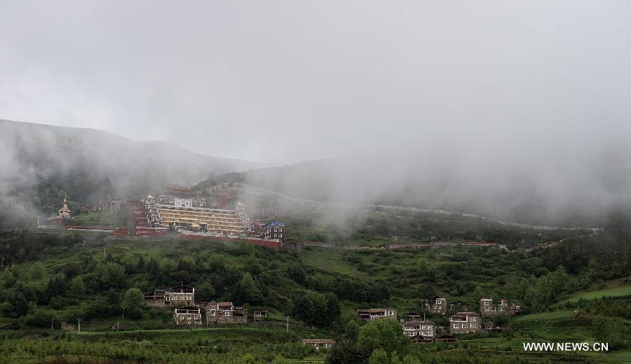 Qamdo Monastery amid fog