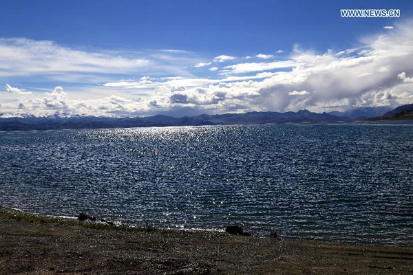glistening  water of Palgon Lake
