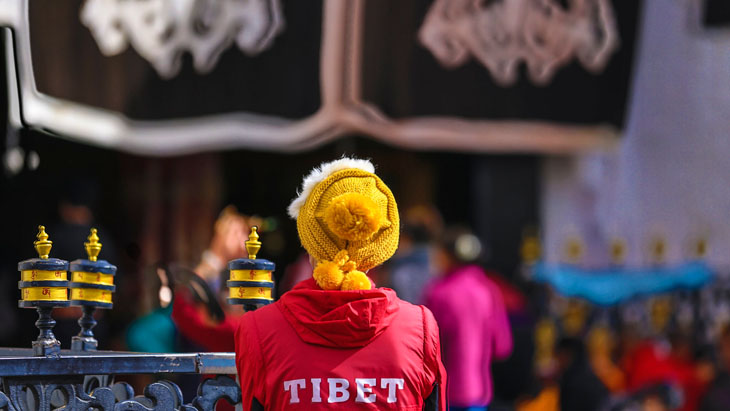 Pilgrim in front of Jokhang Temple