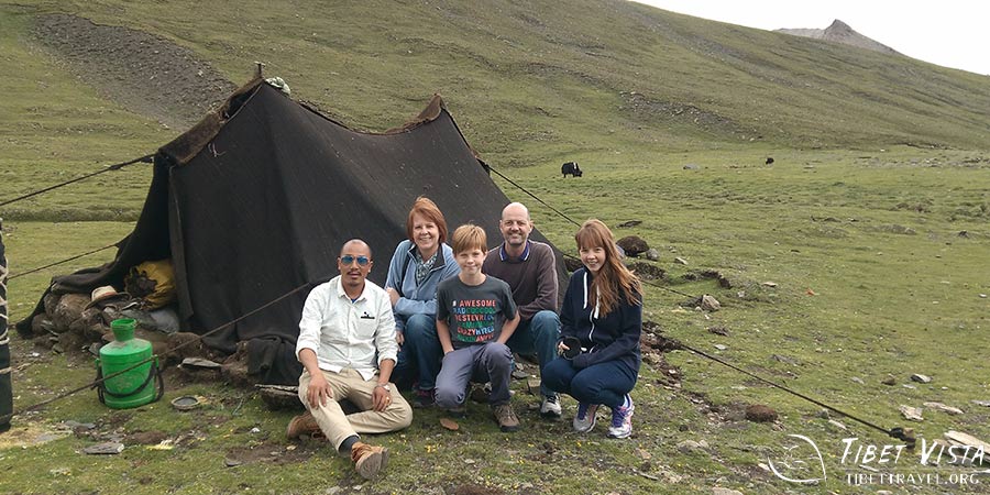 Visit Tibetan nomad family