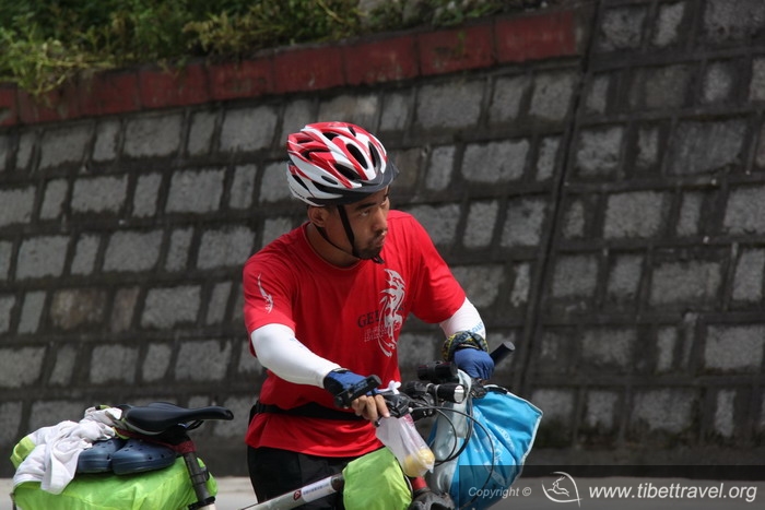 Chengdu to Lhasa by bike