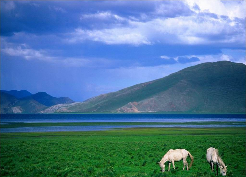 A Place Inspires Your Mind--Shigatse