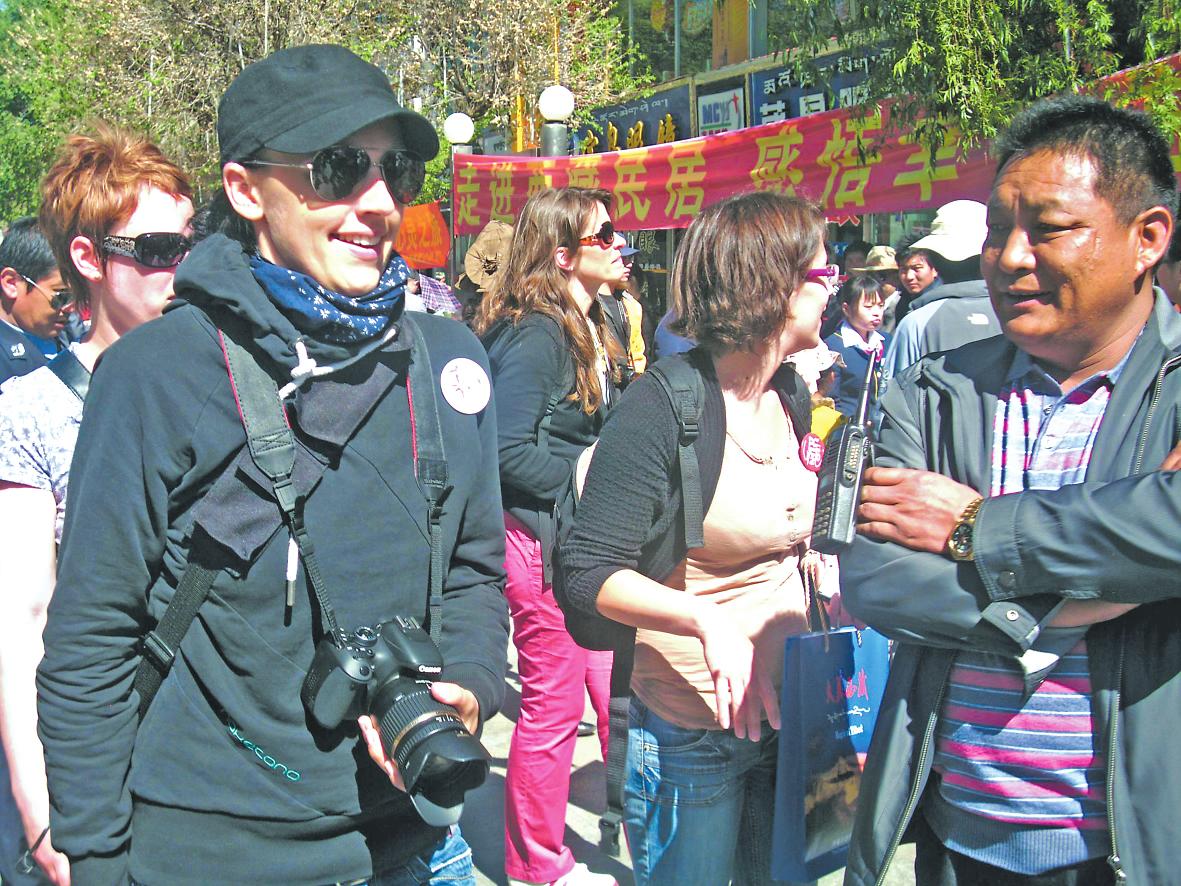 Tibet Expects 15 Million Tourists in 2014