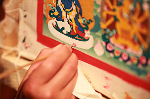 Craftsmanship of Tibetan Thangka Painting