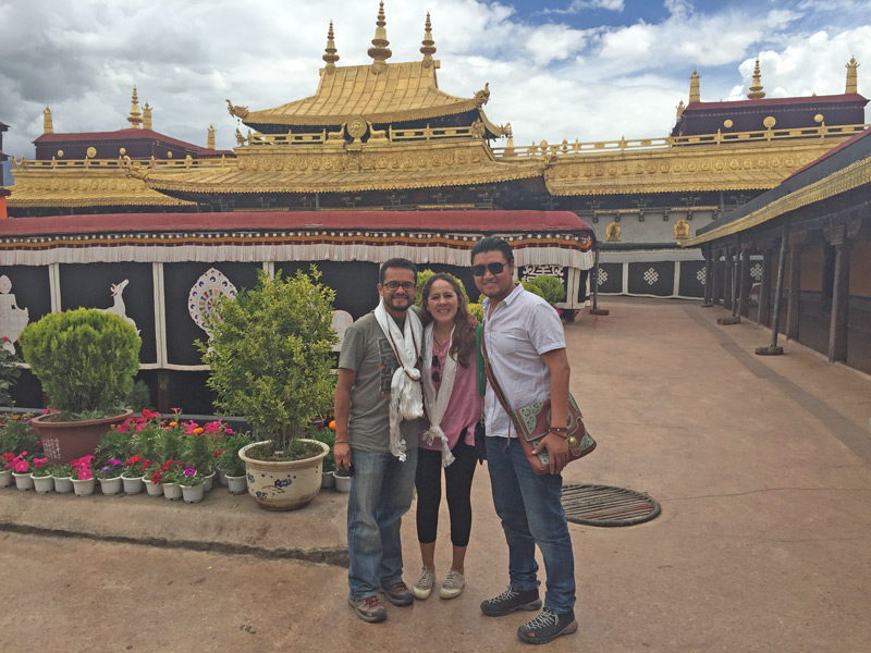 Our customers are visiting at Jokhang Temple