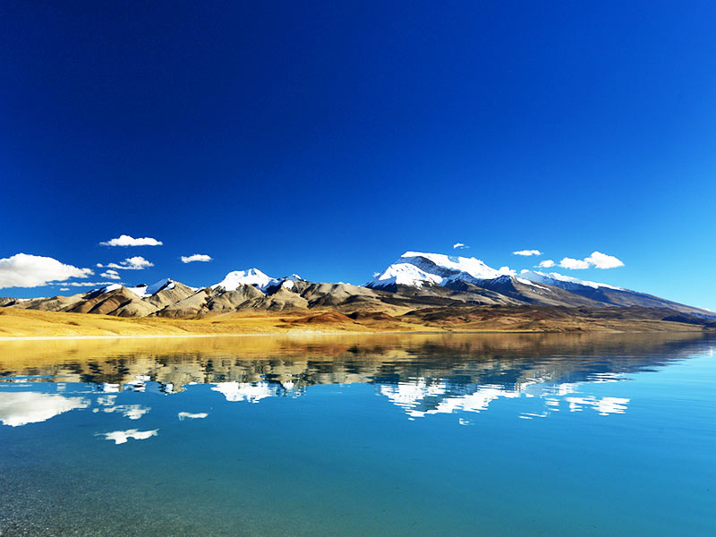  Lhangtso Lake is also known as Rakshas 