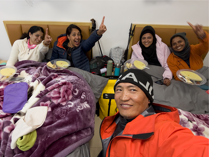 Basic Guesthouse Stay with simple food on the Mount Kailash Kora Food and accommodation during the Mount Kailash kora