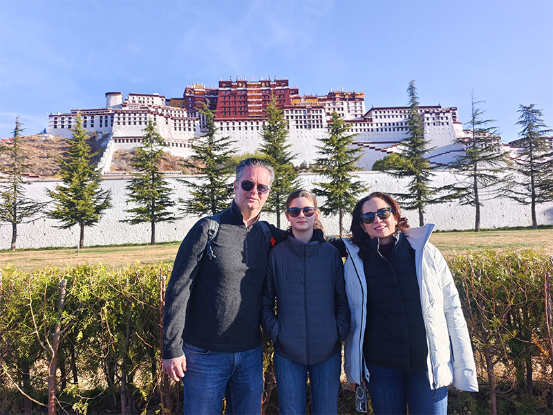 Acclimatize in Lhasa Before Traveling to Mount Kailash Stay in Lhasa for Better Acclimatization Before Mount Kailash