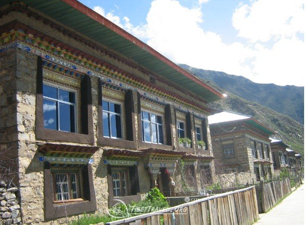 tibet family hotel