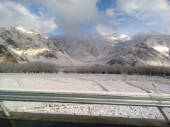 Snow Hits Qinghai-Tibet Plateau